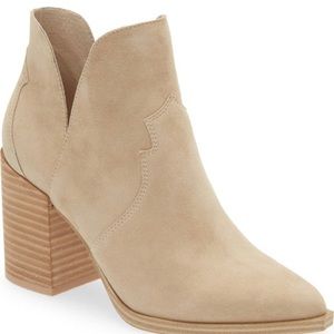 Steve Madden Chaya Pointed Toe Bootie